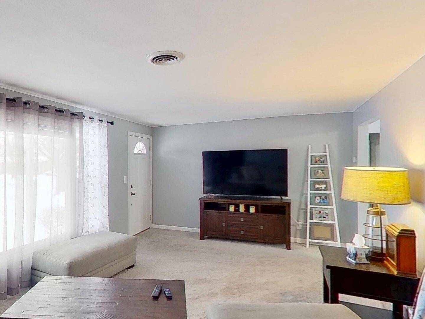 Zeeland, MI 49464,10300 Springwood DR