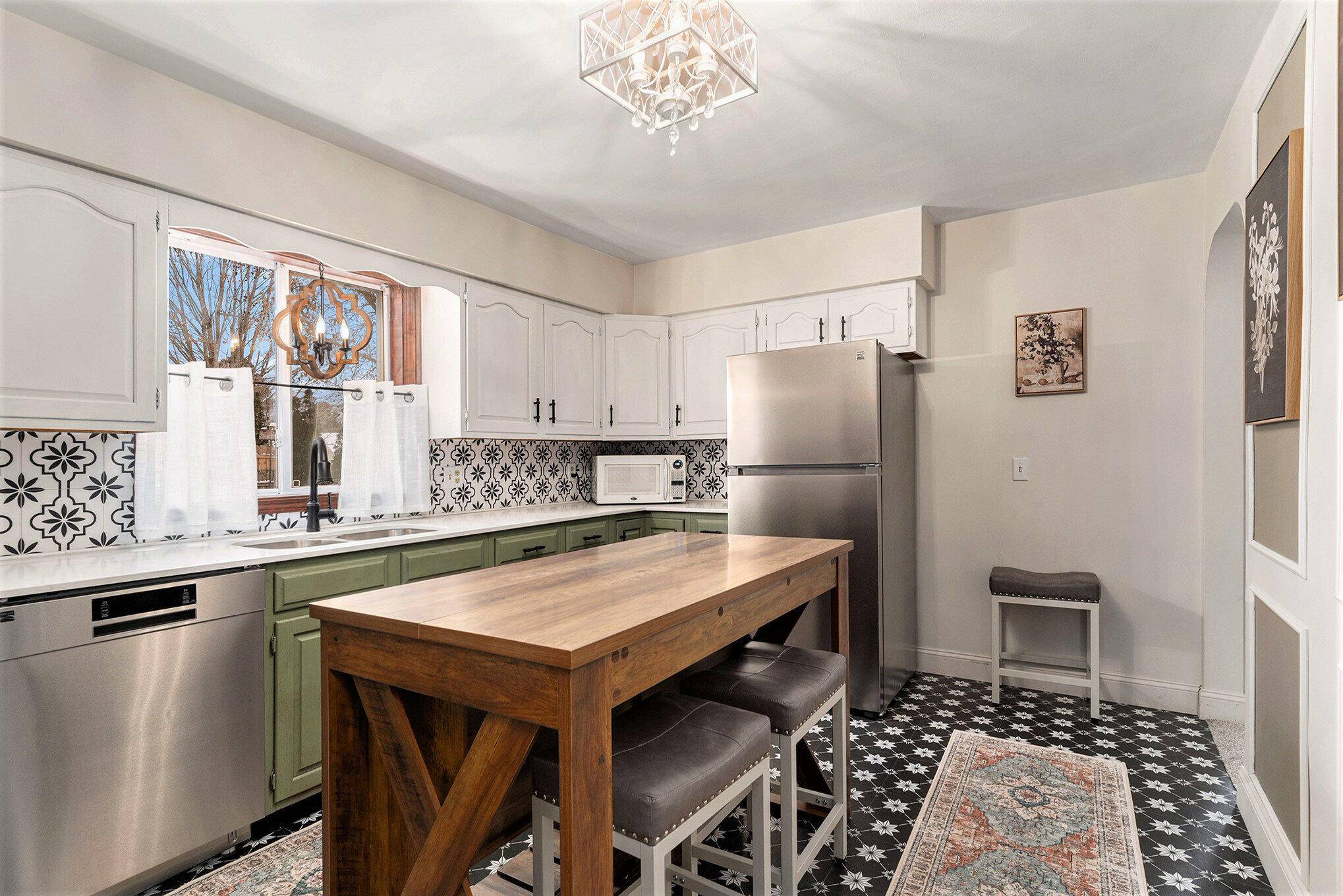 Norton Shores, MI 49441,1345 Hendrick RD