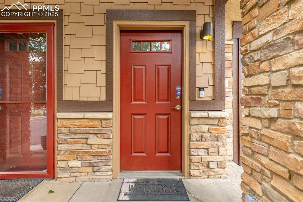 Colorado Springs, CO 80919,5776 Canyon Reserve HTS