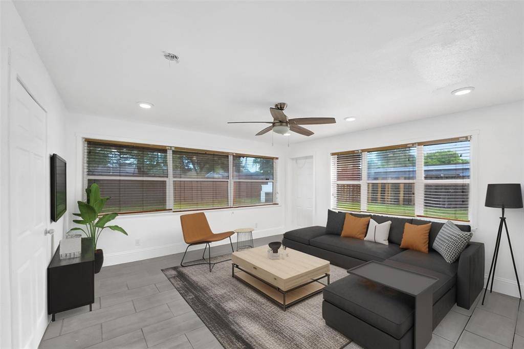 Hollywood, FL 33024,7021 Park St