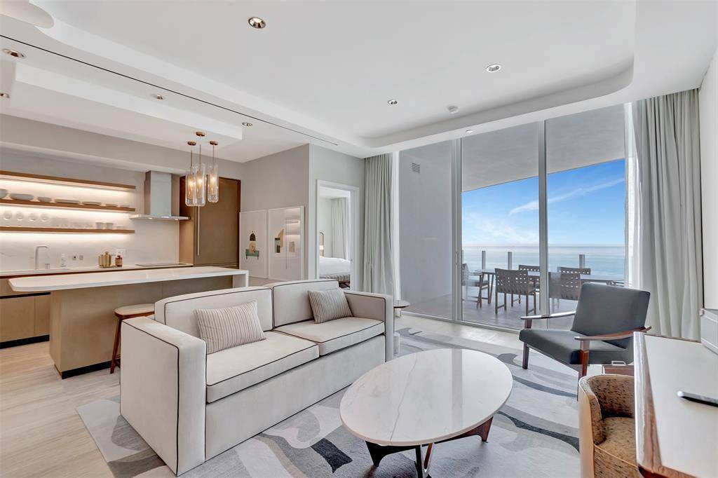 Fort Lauderdale, FL 33304,525 N Fort Lauderdale Beach Blvd #1705