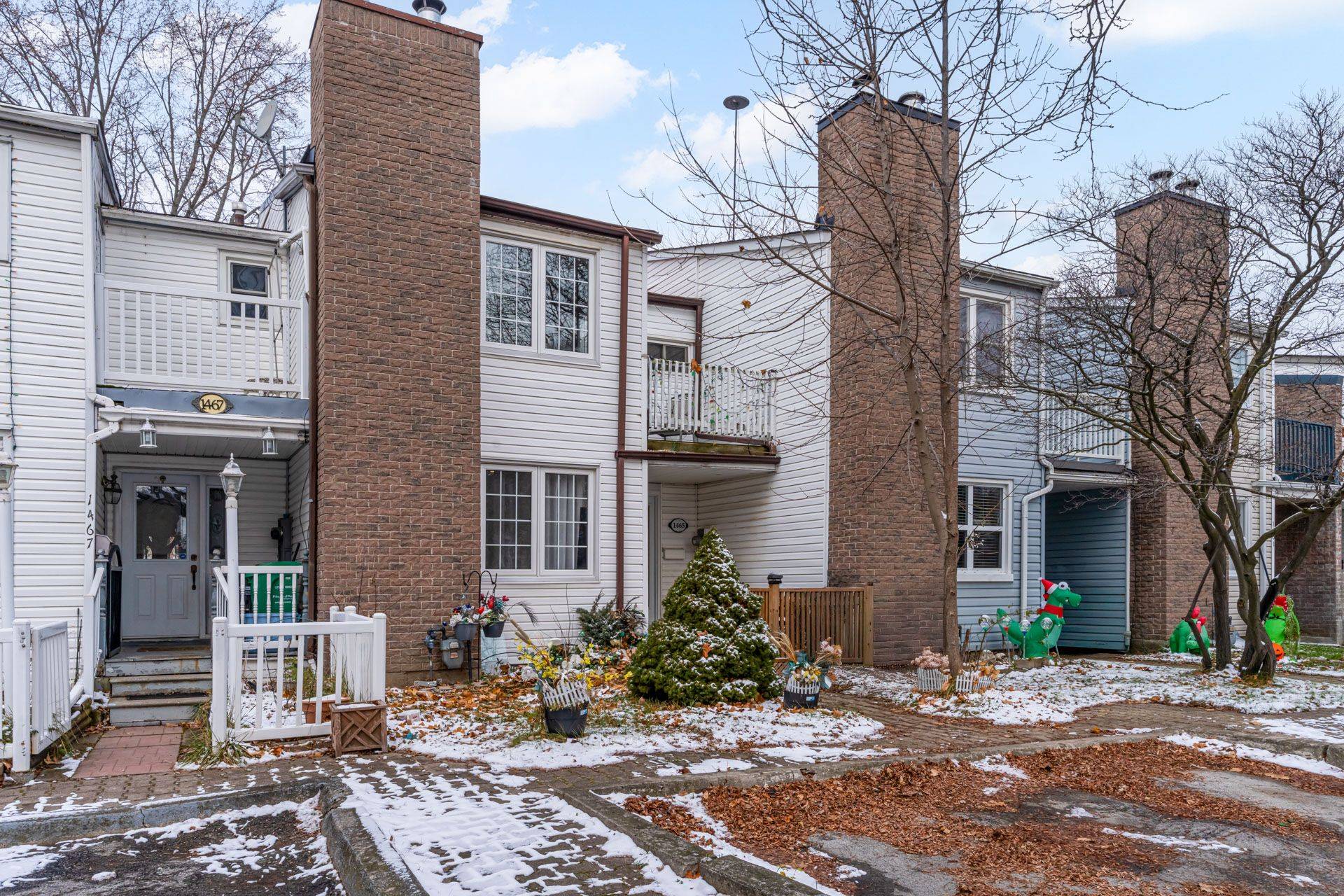 Mississauga, ON L5J 4K2,1465 Andros BLVD