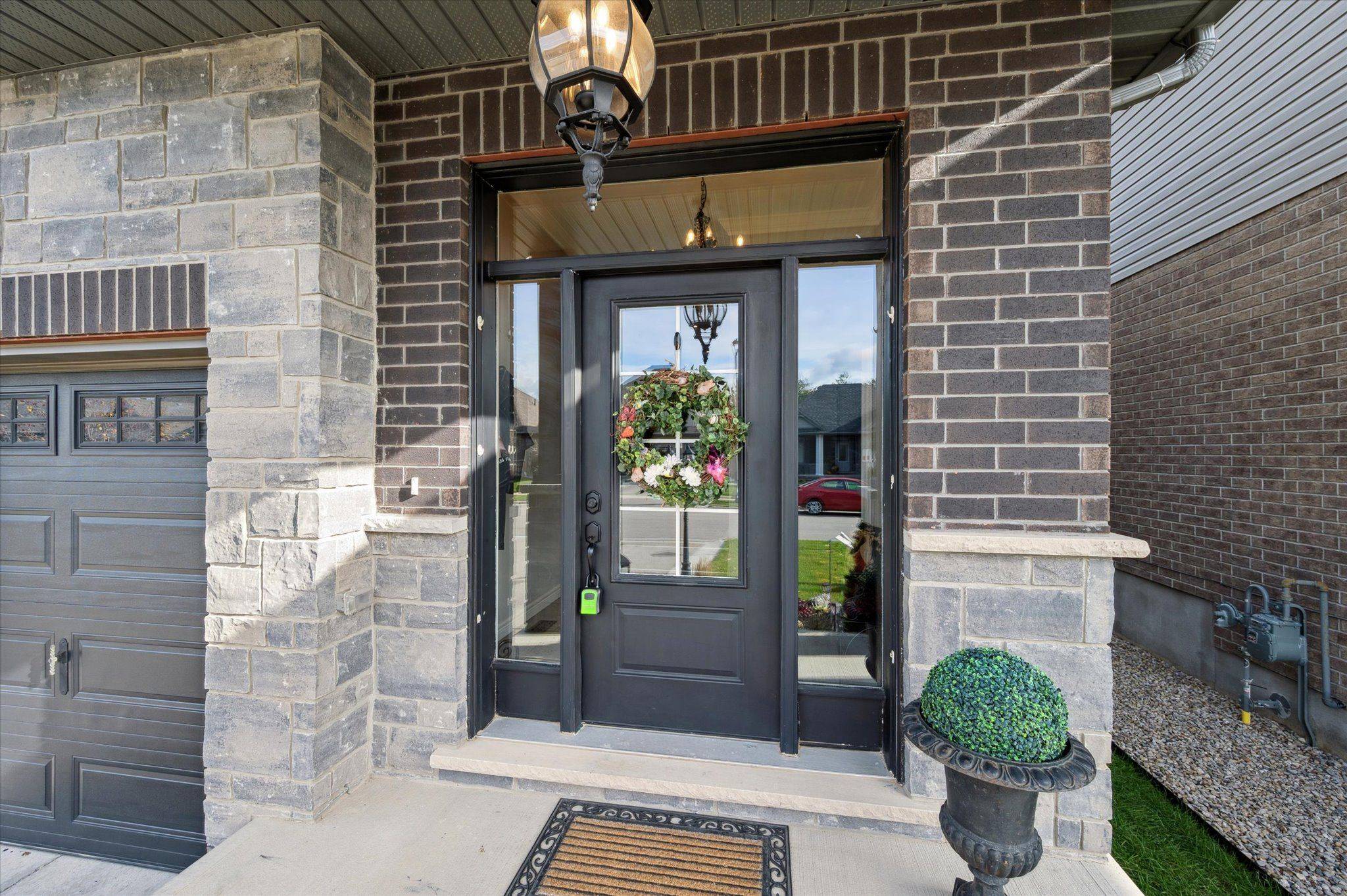 Centre Wellington, ON N0B 1S0,84 Cutting DR