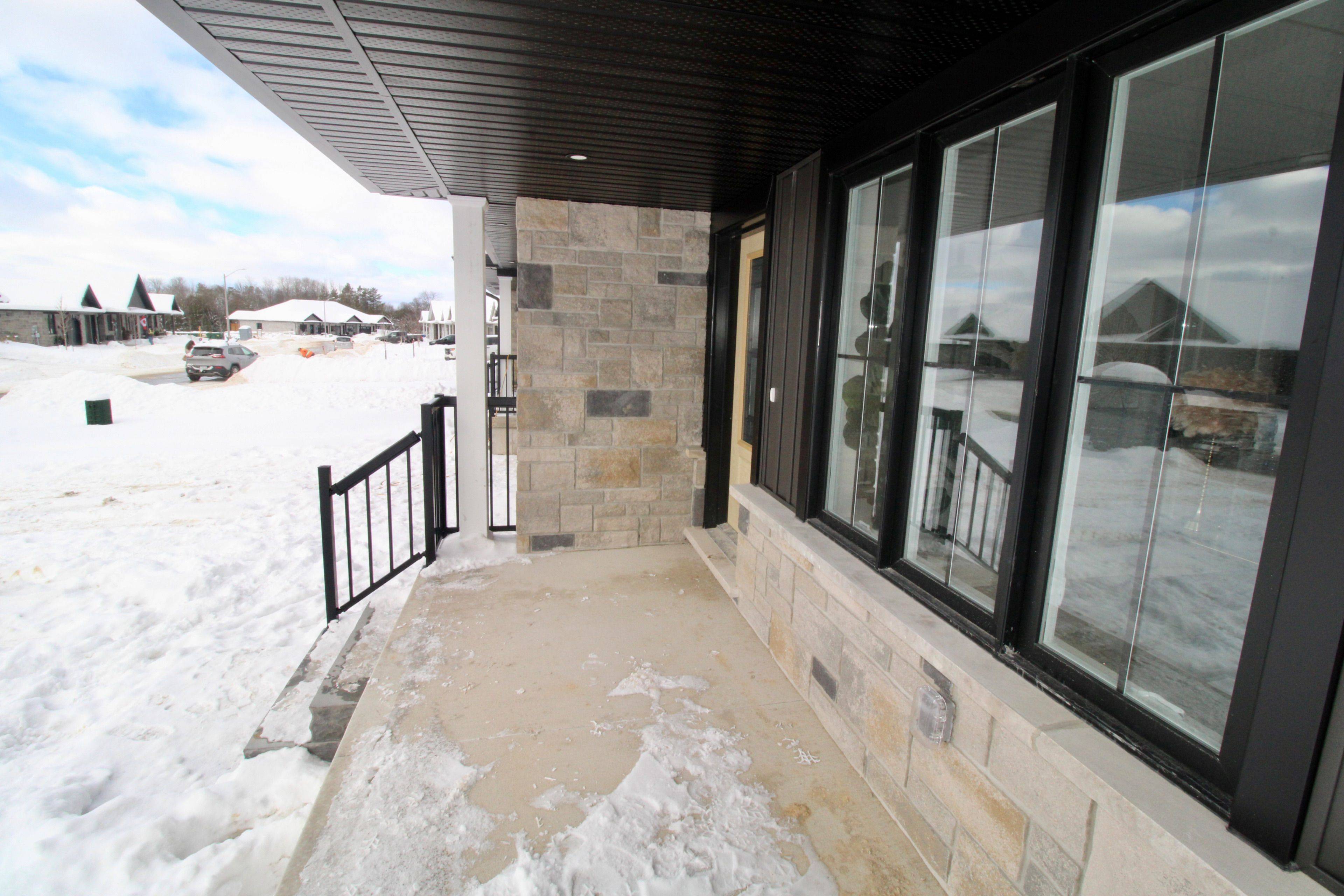 Hanover, ON N4N 0C7,772 18TH ST