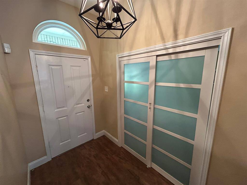 Dallas, TX 75252,17819 Benchmark Drive