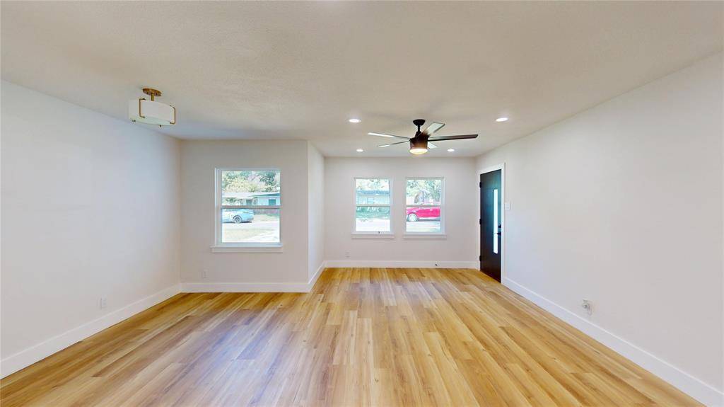 Dallas, TX 75228,2236 Winthrop Drive