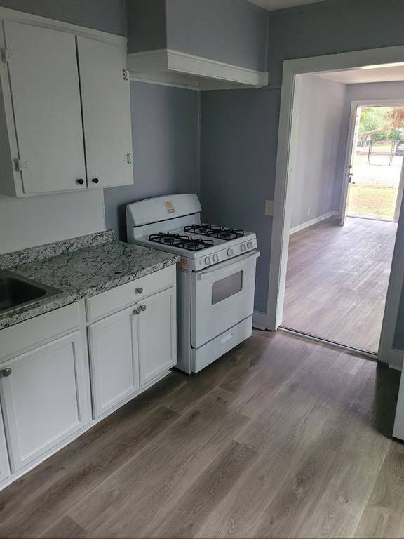 Shreveport, LA 71106,446 W 69th Street