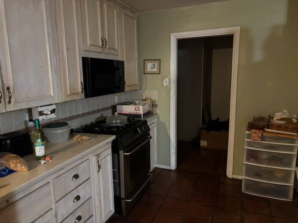 Fort Worth, TX 76109,4253 Westmont Court