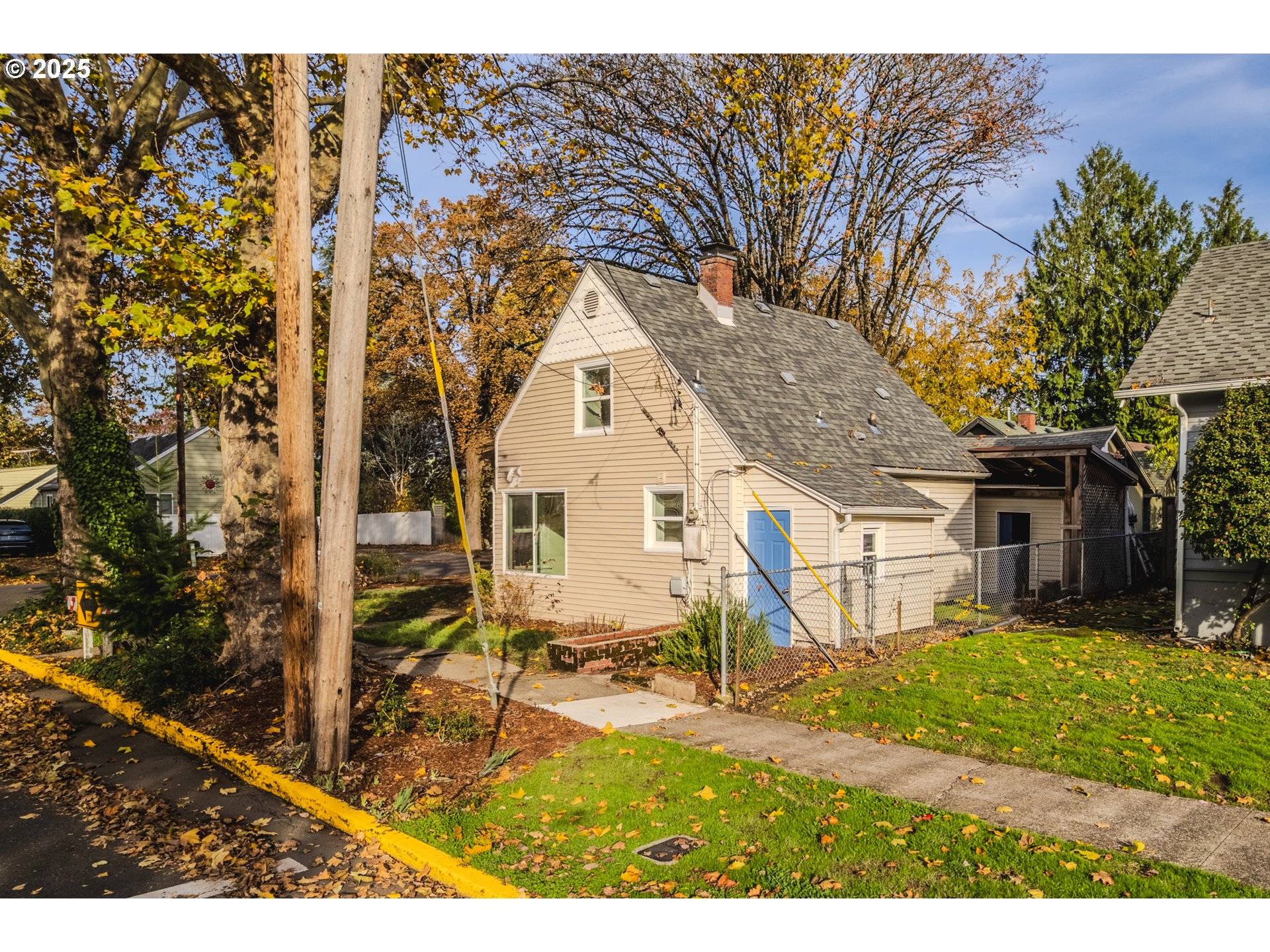 Salem, OR 97302,1110 CROSS ST SE