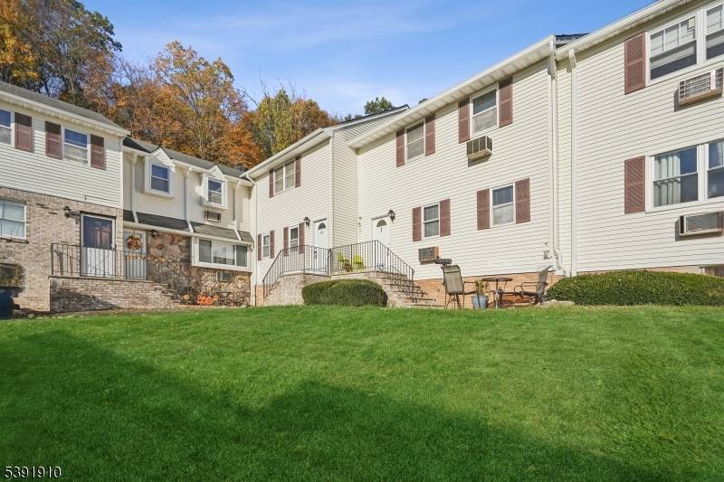 Rockaway Twp., NJ 07885,322 Richard Mine Rd #D4