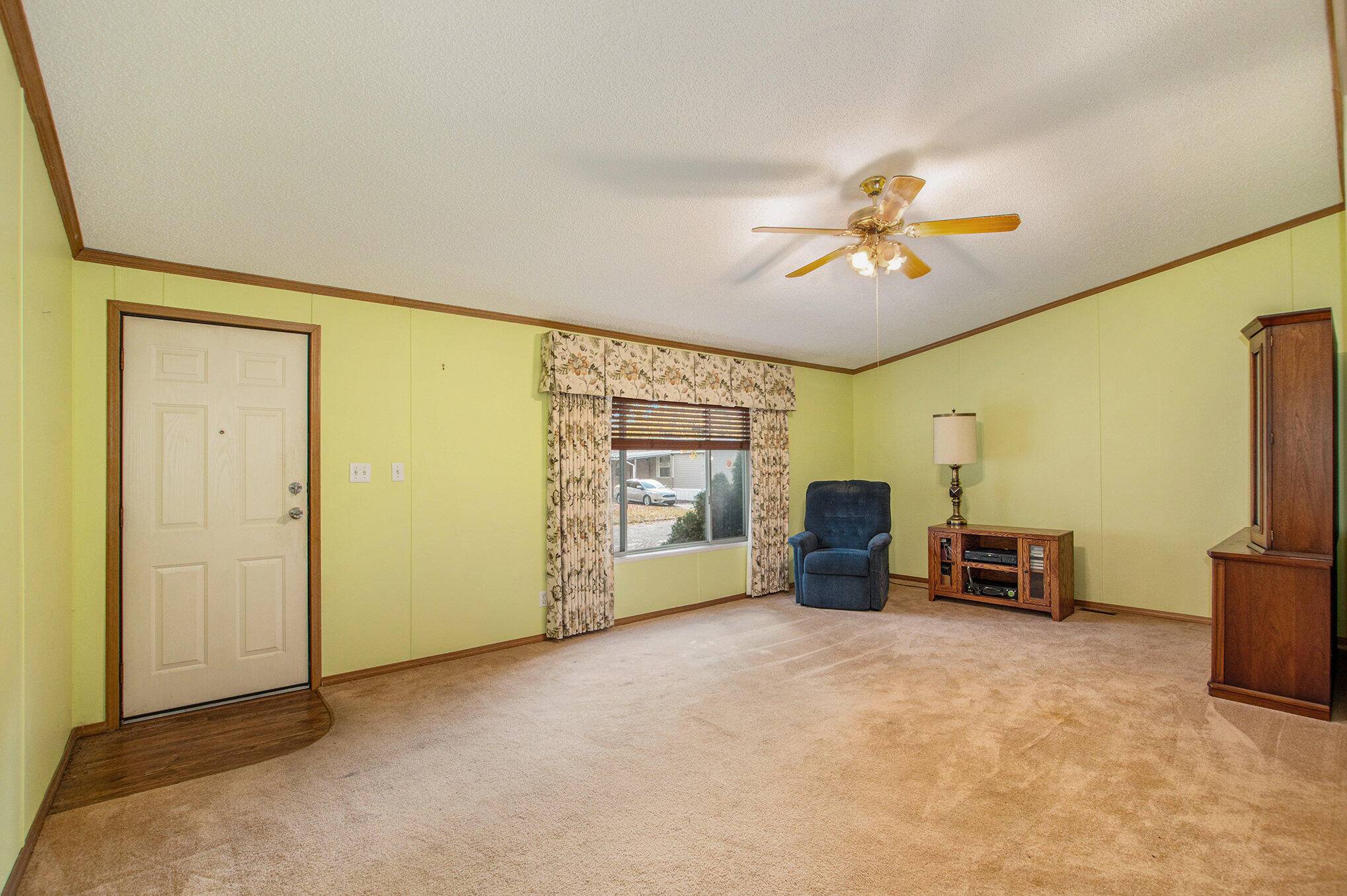 Muskegon, MI 49445,102 Apple CT