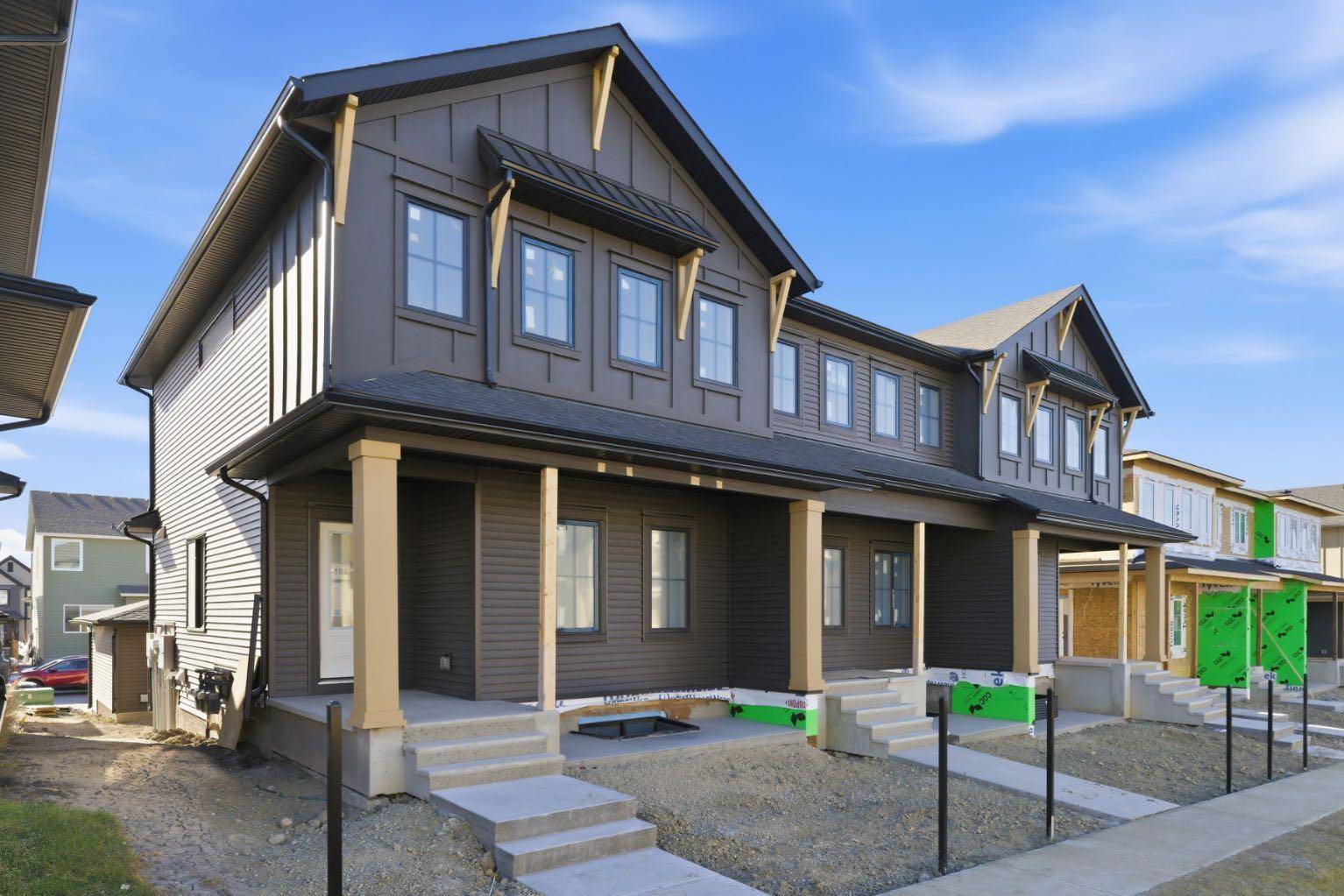 Airdrie, AB T4A 3P3,152 Lawson LN SE