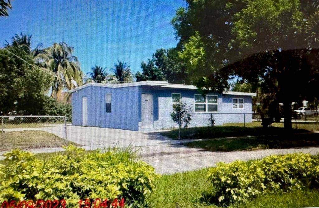 Lauderhill, FL 33311,205 NW 33rd Ave