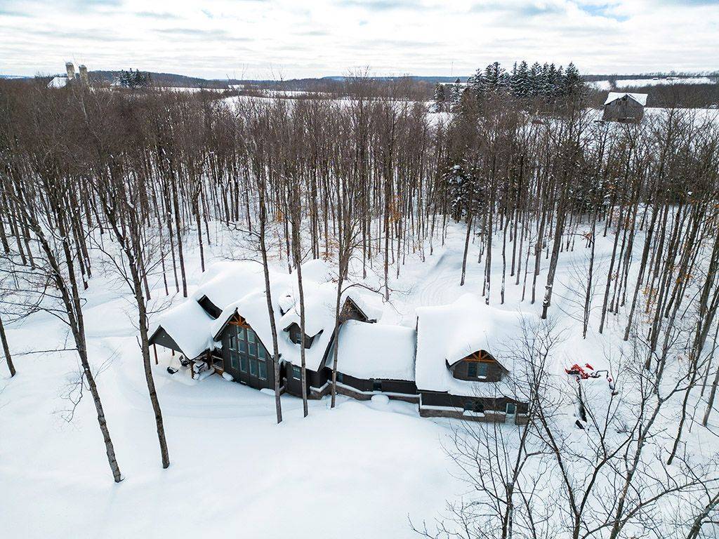Meaford, ON N4L 1W5,058151 12TH Line