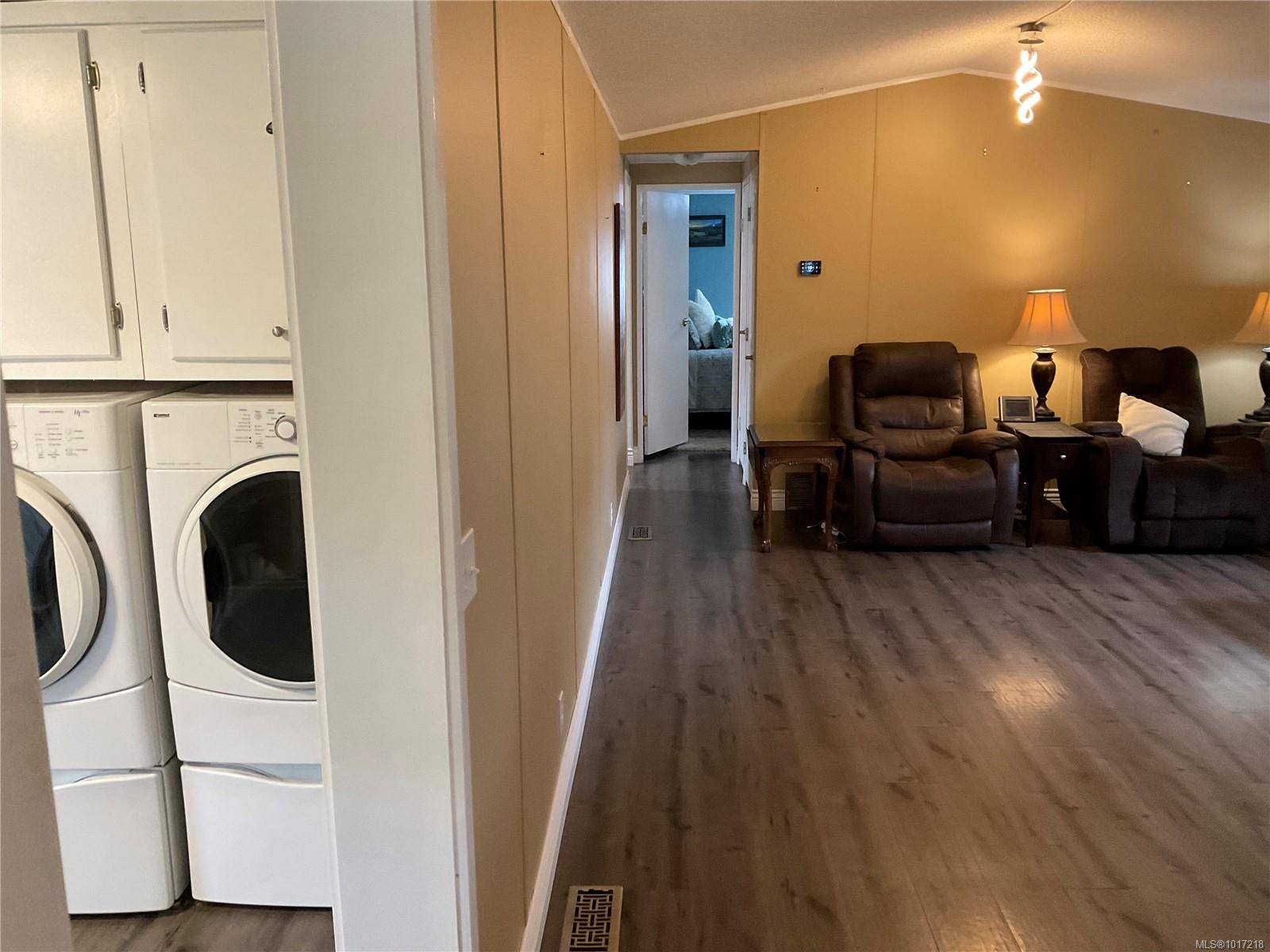 Woss, BC V0N 3P0,4014 Elk Dr