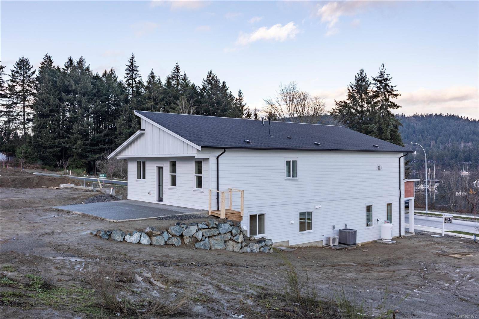 Ladysmith, BC V9G 1K4,151 Marina View Dr