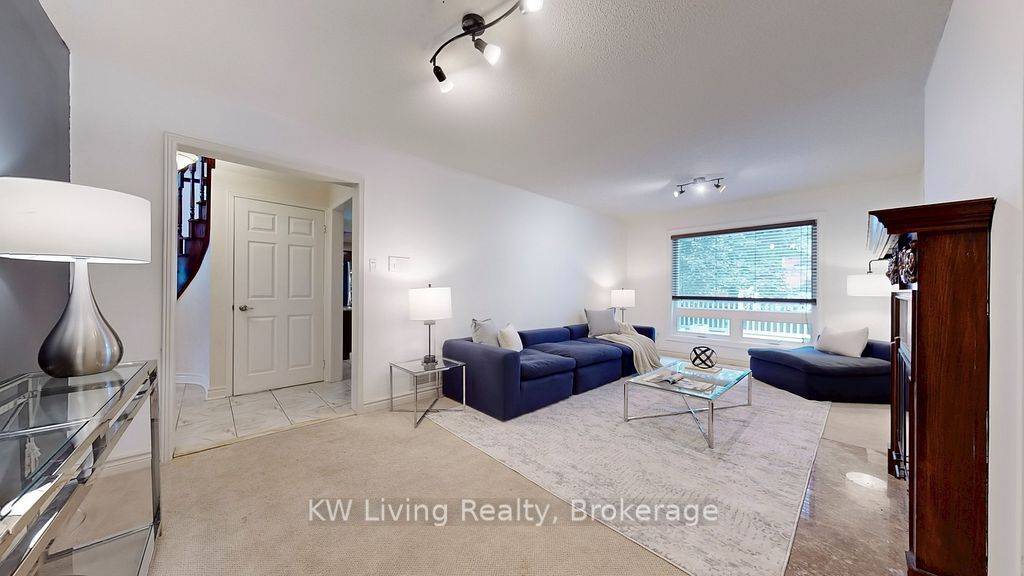 Mississauga, ON L5M 2Z5,1997 Sandown RD