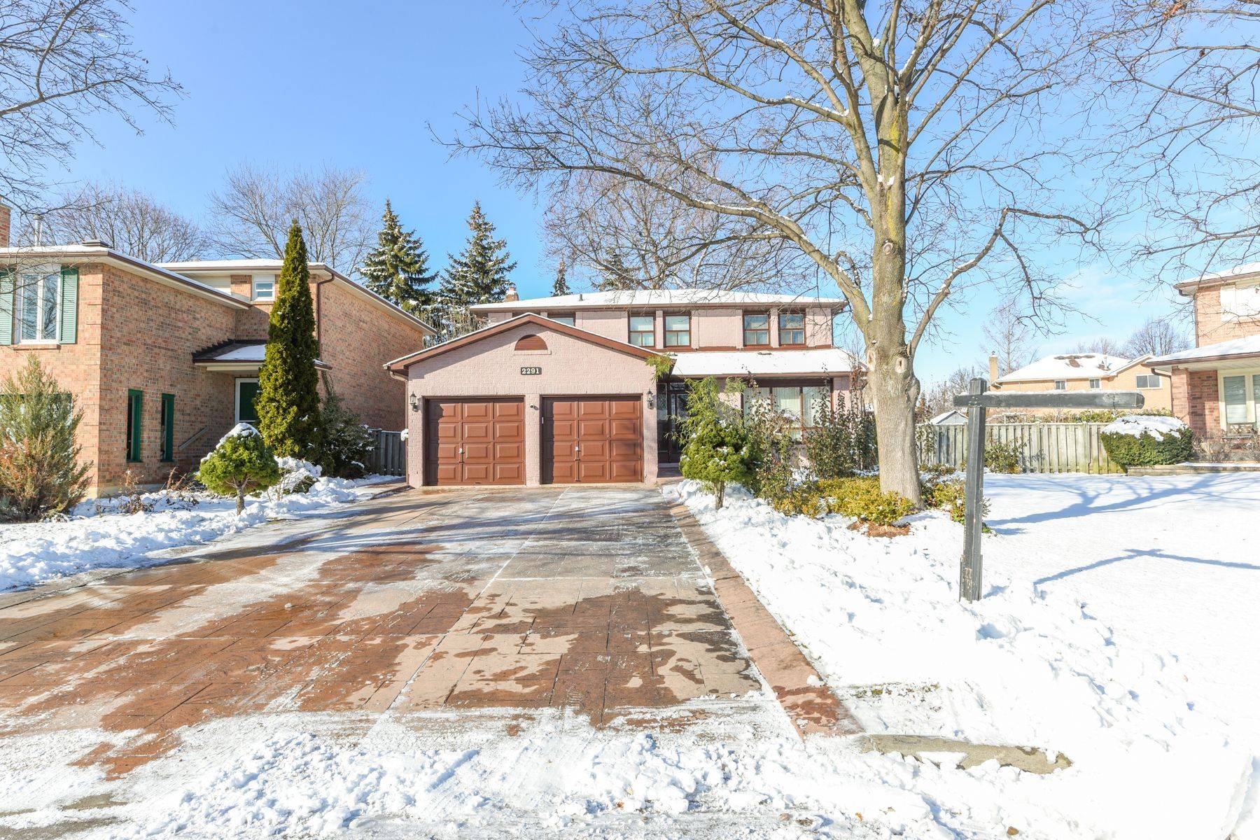 Mississauga, ON L5M 2N9,2291 Marzipan CT