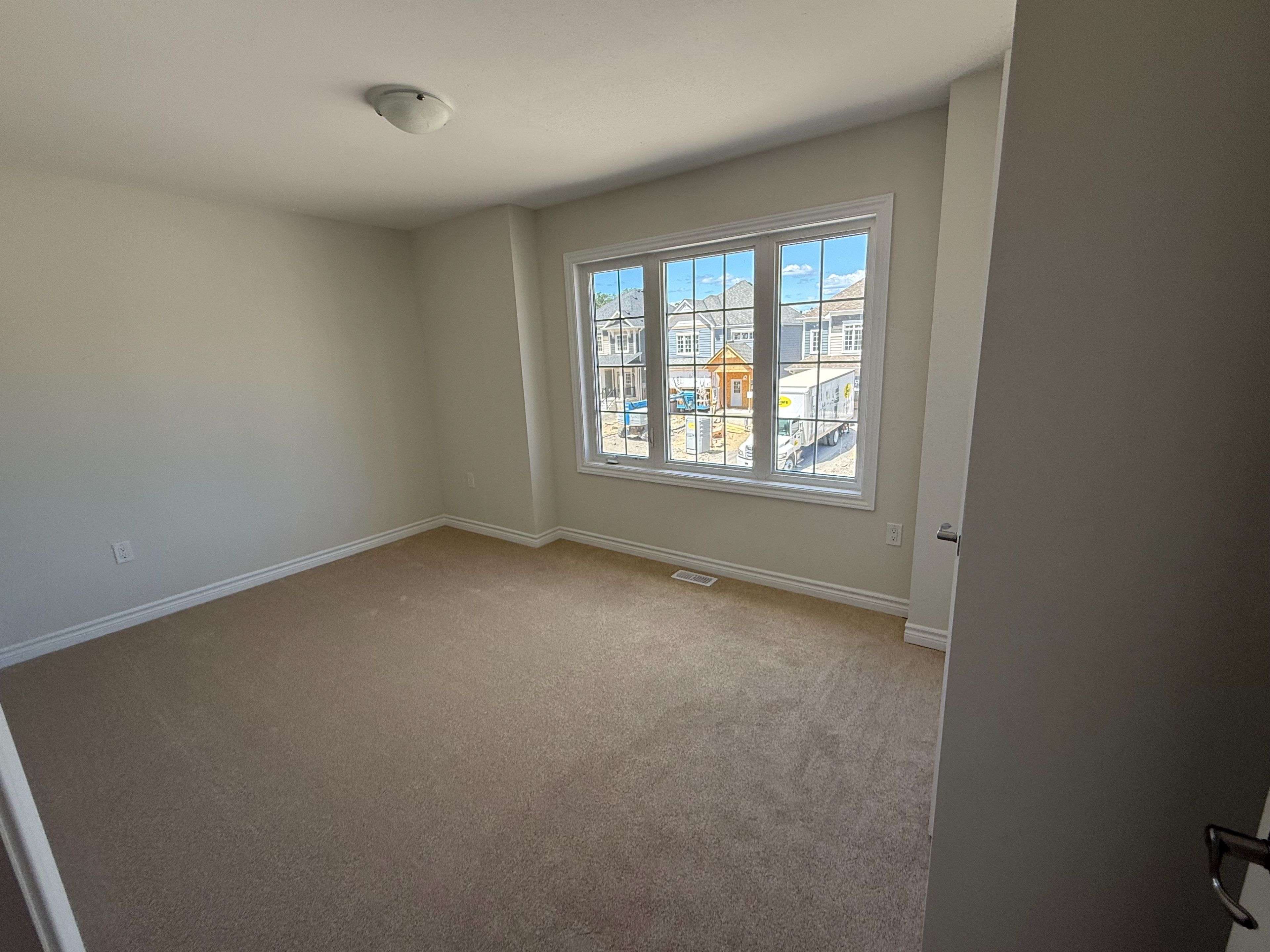 Gravenhurst, ON P1P 0H8,155 McEachern LN