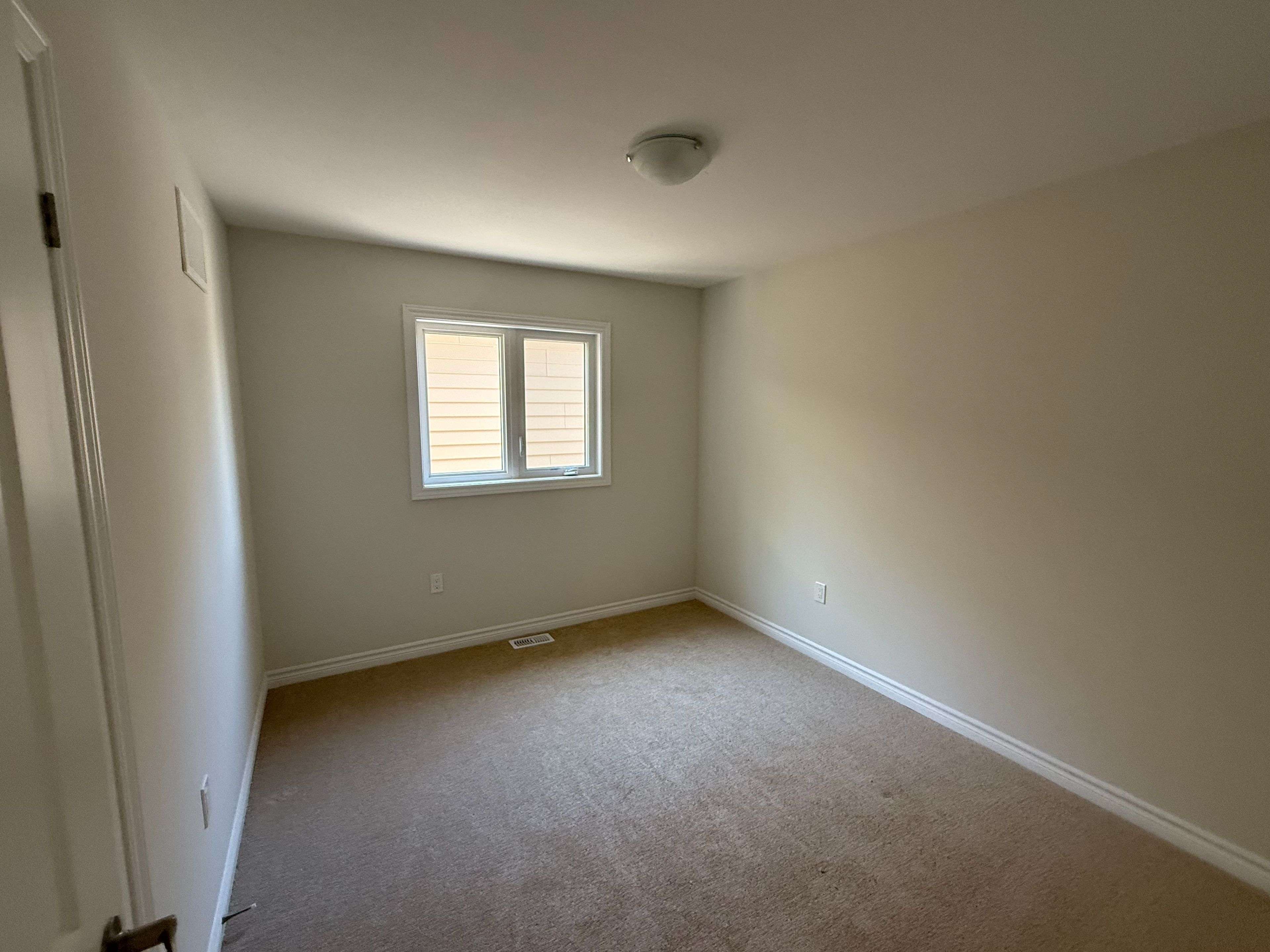 Gravenhurst, ON P1P 0H8,155 McEachern LN