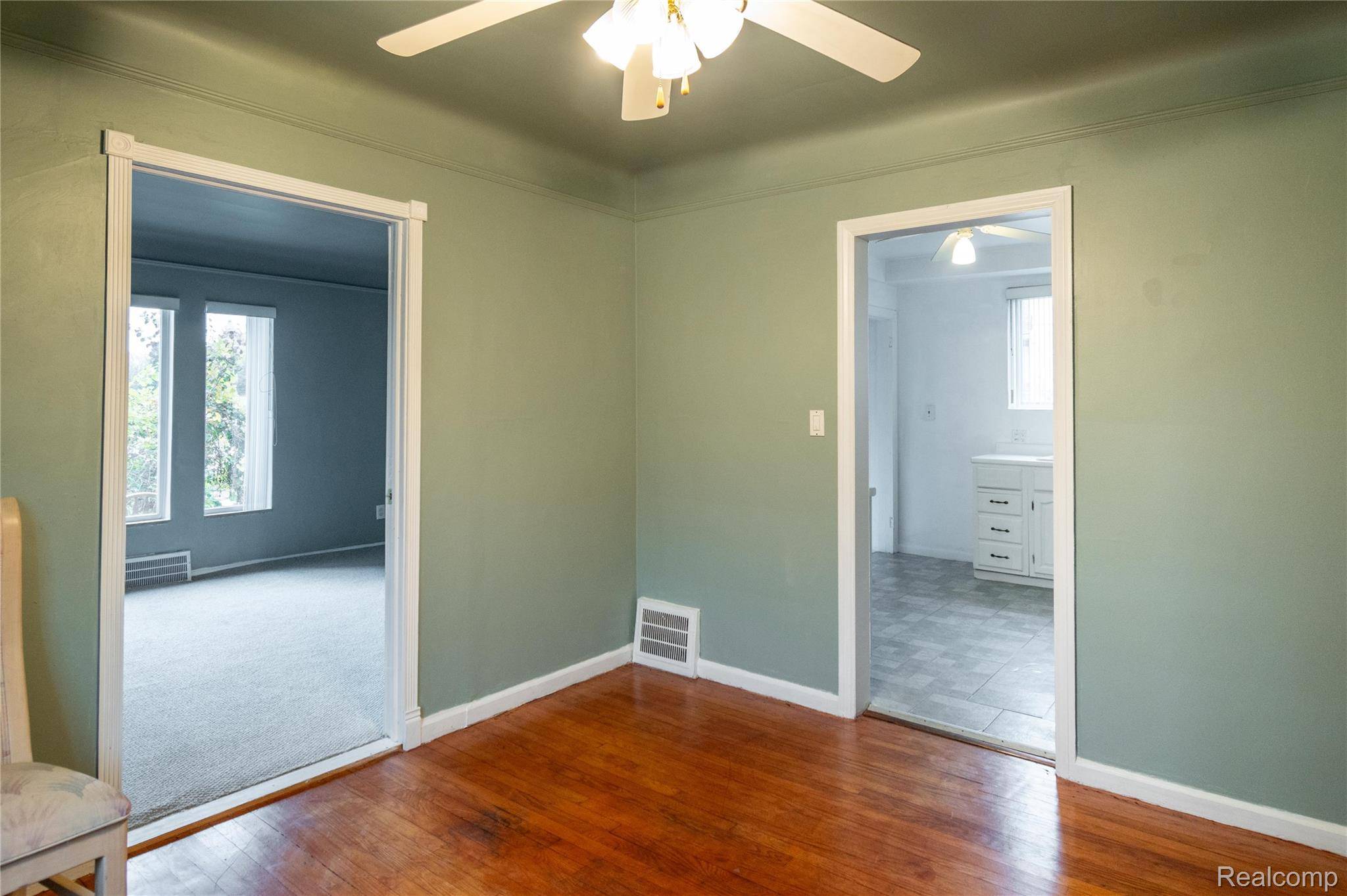 Pontiac, MI 48341,331 Elizabeth Lake RD