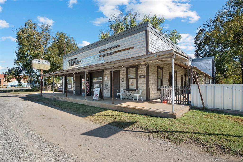 Mingus, TX 76463,209 S Mingus Boulevard