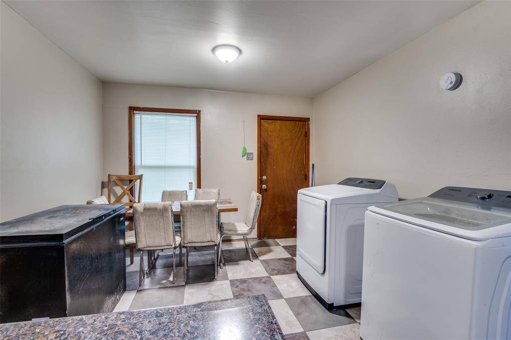 Dallas, TX 75217,1447 Gillette Street