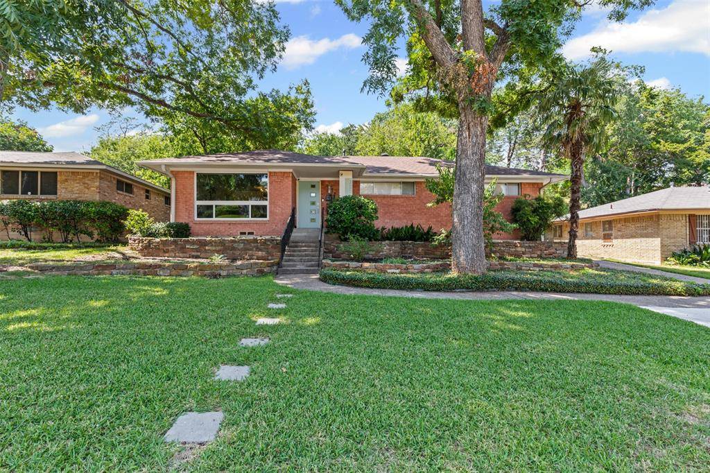 Dallas, TX 75232,727 Green Castle Drive