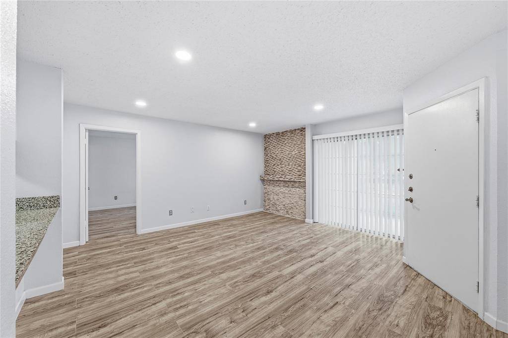 Dallas, TX 75243,12482 Abrams Road #1327