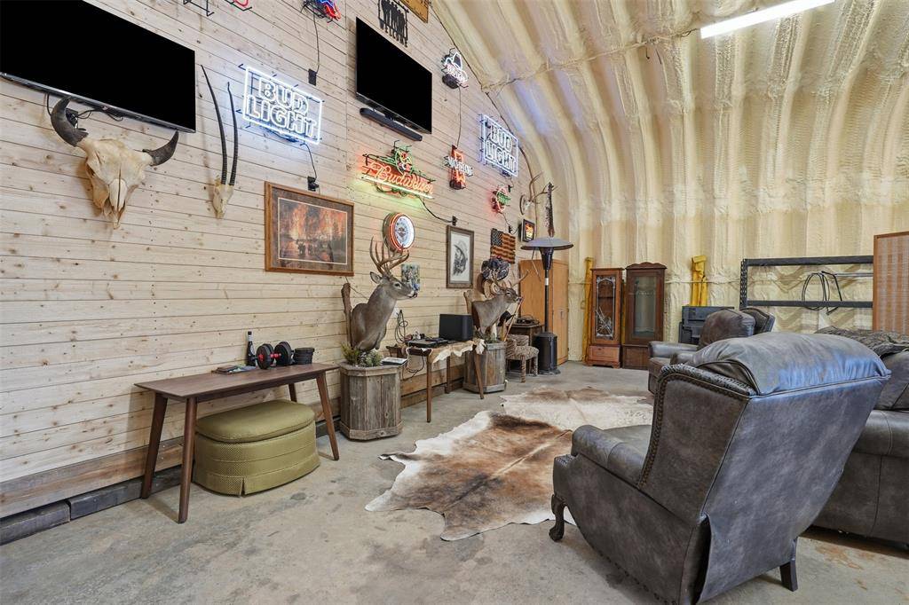 Granbury, TX 76048,623 Parker Lane