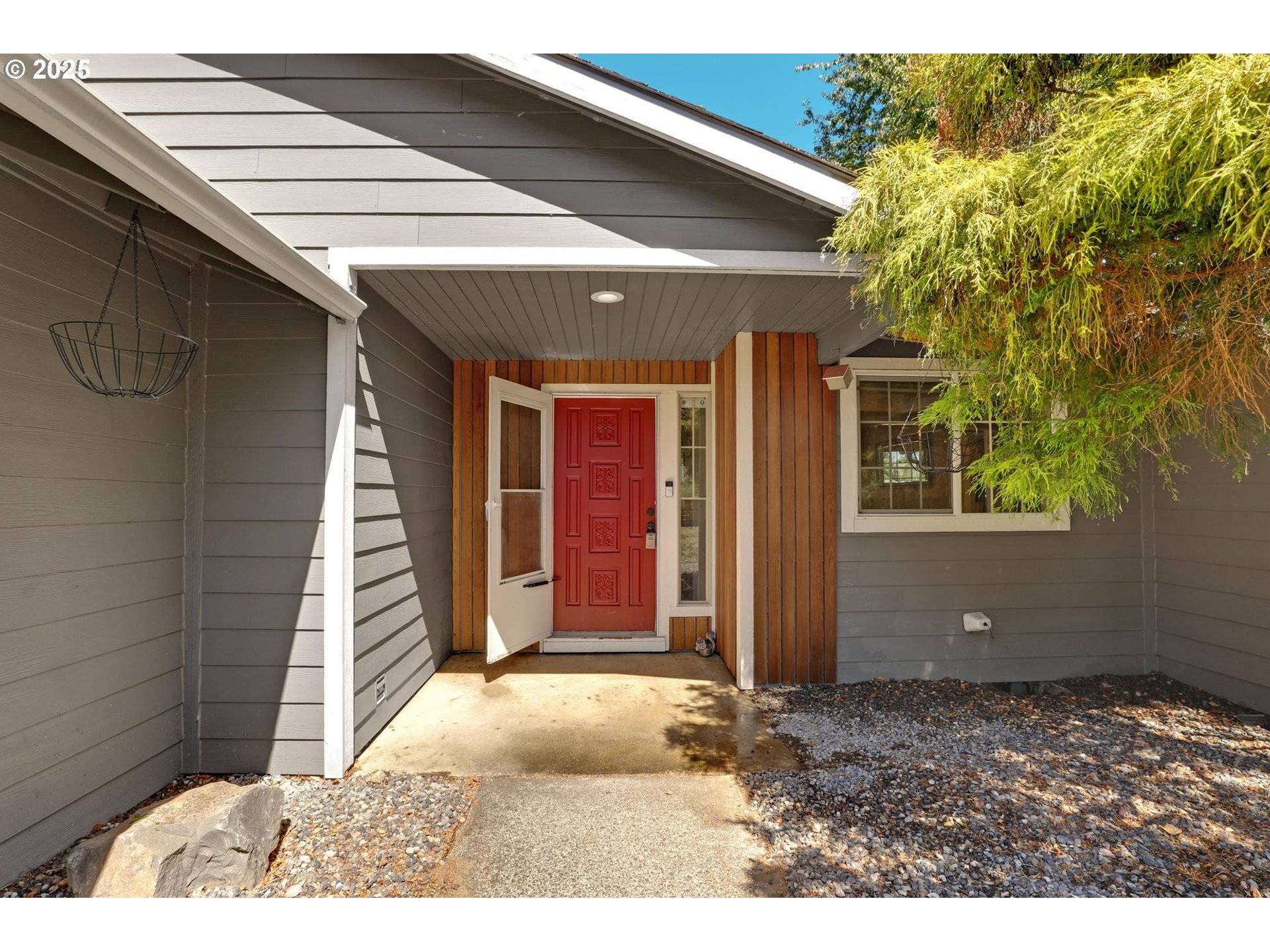 Portland, OR 97230,15249 NE BEECH CT