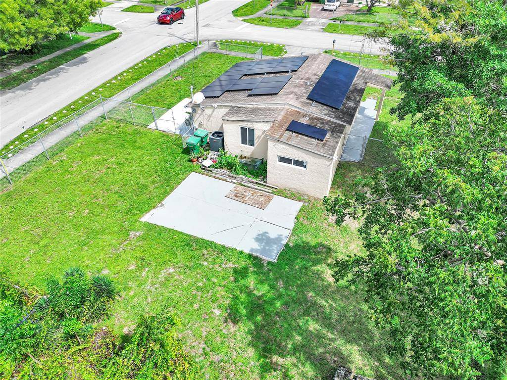 Lauderhill, FL 33311,891 NW 34th Ter