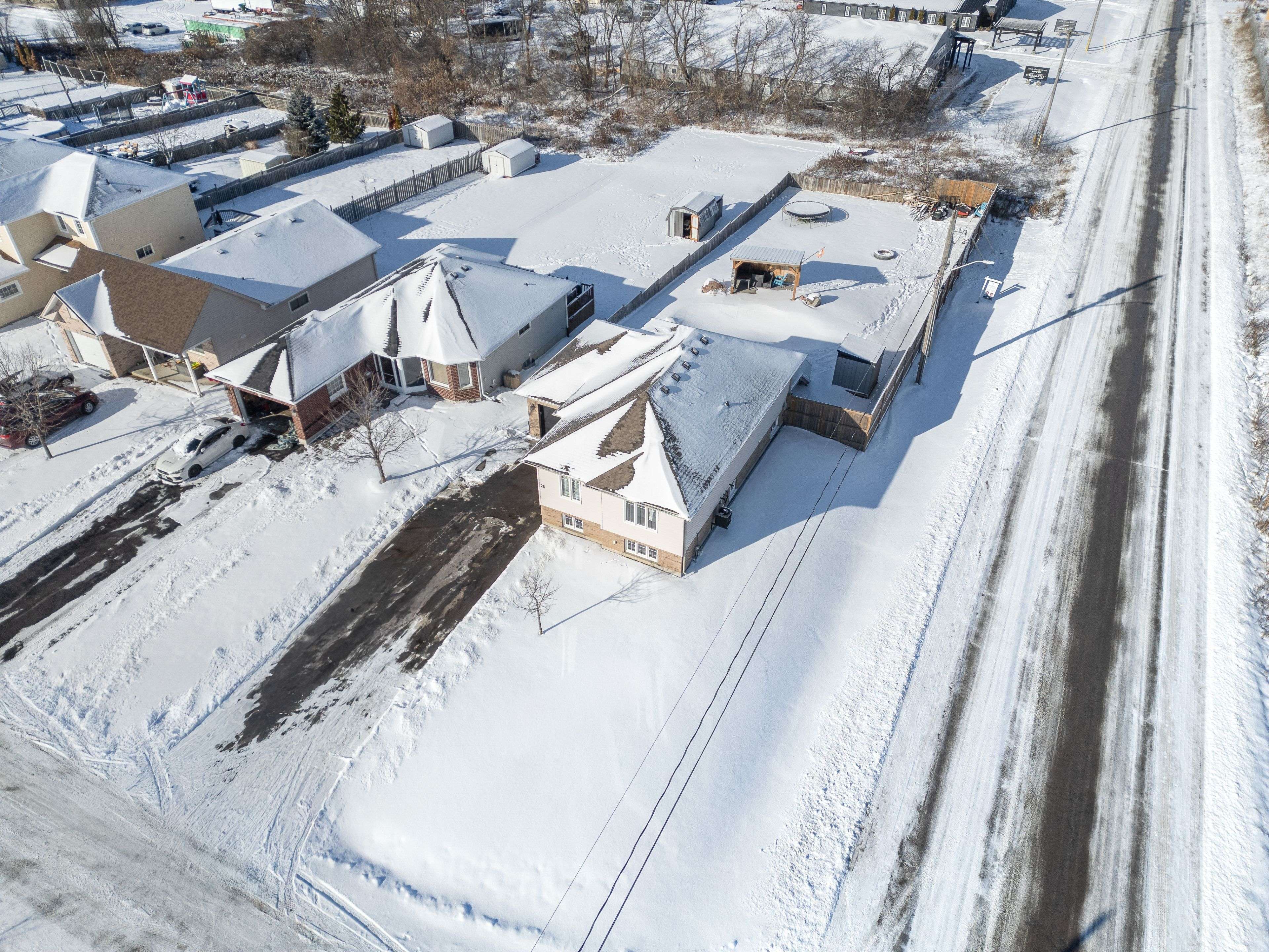 Kawartha Lakes, ON K9V 4Y7,26 Beverly ST