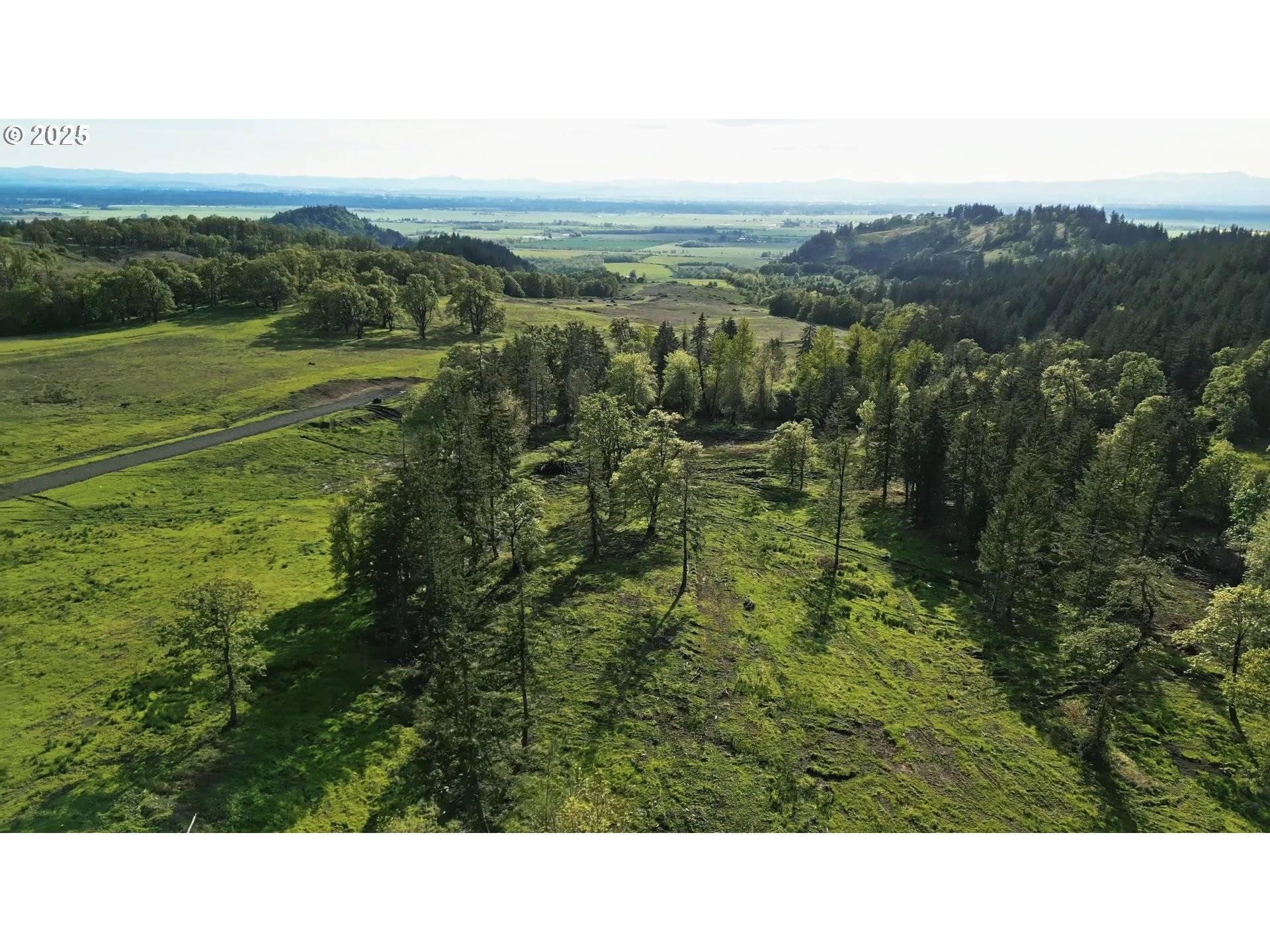 Lot 9, Harrisburg, OR 97446