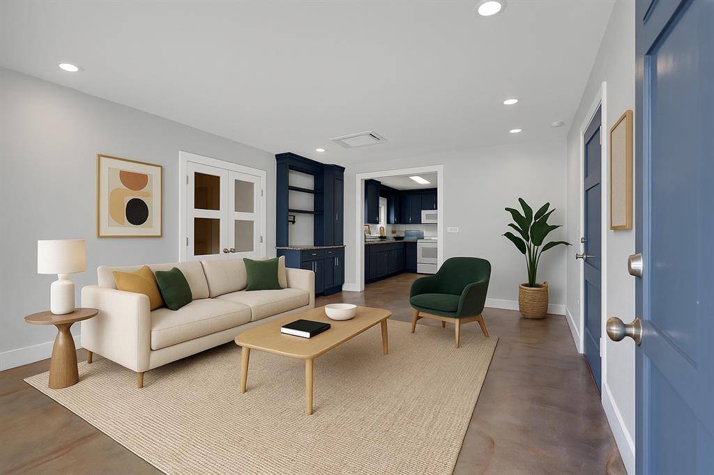 Hollywood, FL 33020,613 N 28th Ave