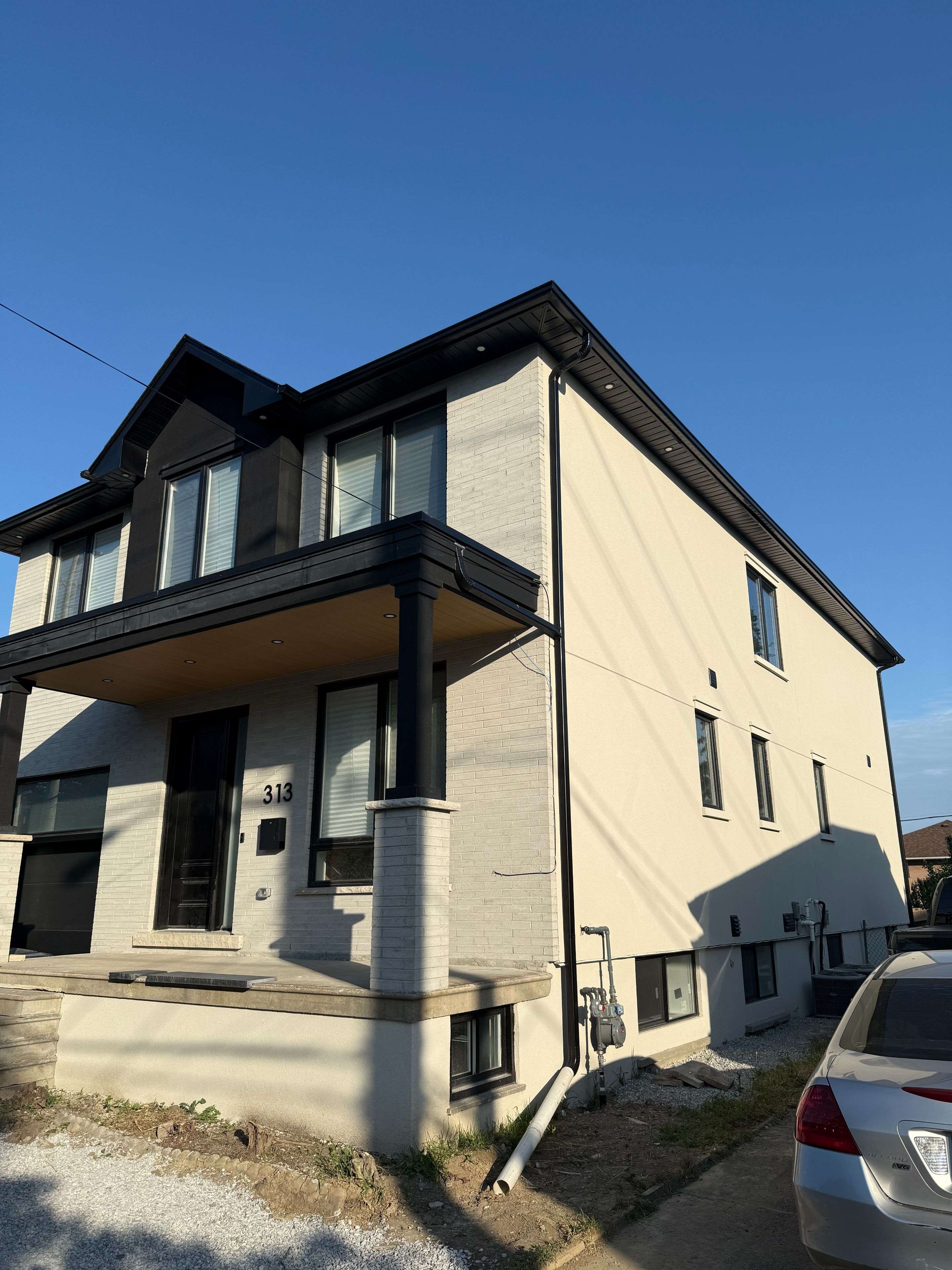 Toronto W04, ON M6A 1N9,313 Ranee AVE #Basement