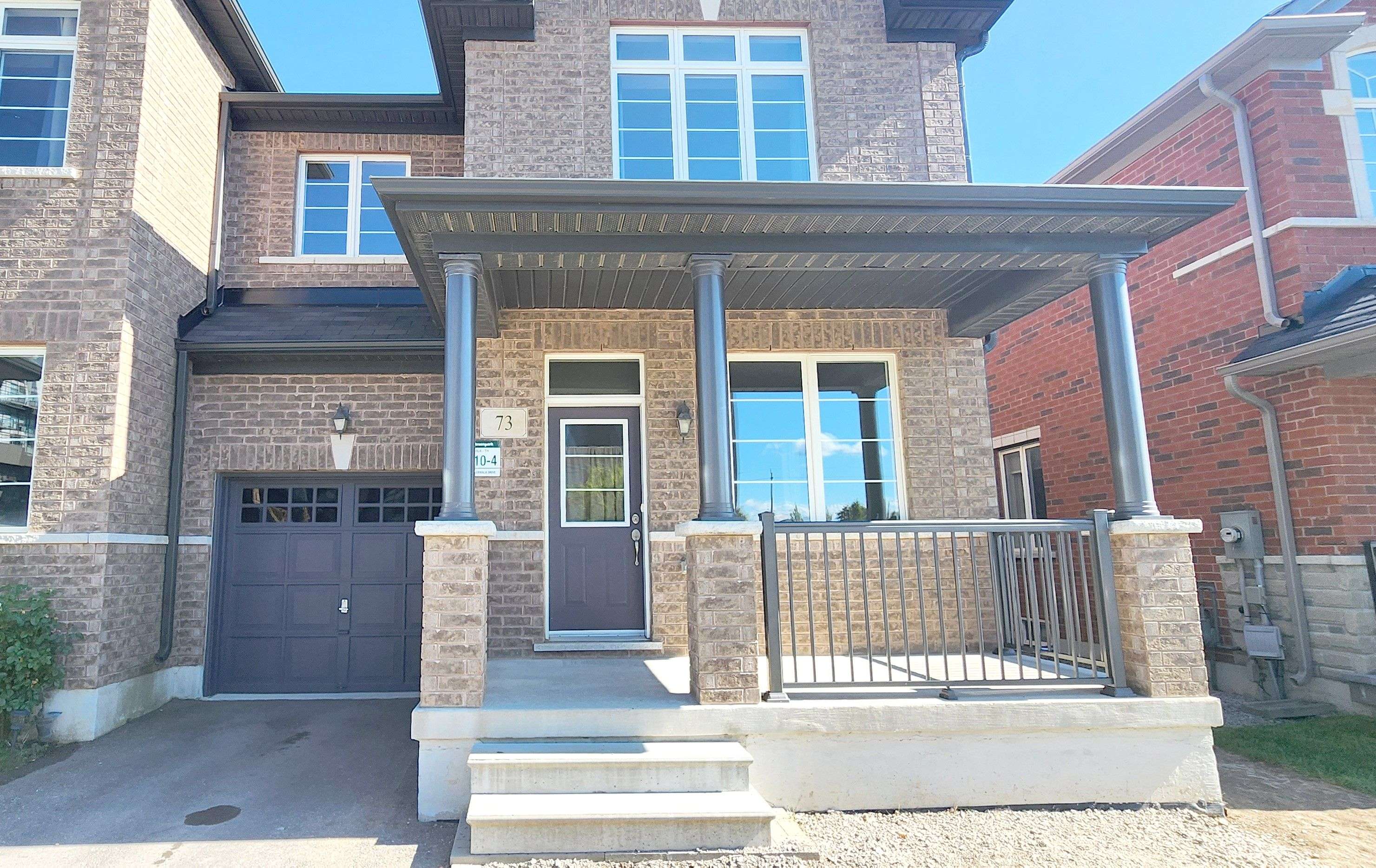 Hamilton, ON L8B 1X3,73 Riverwalk DR