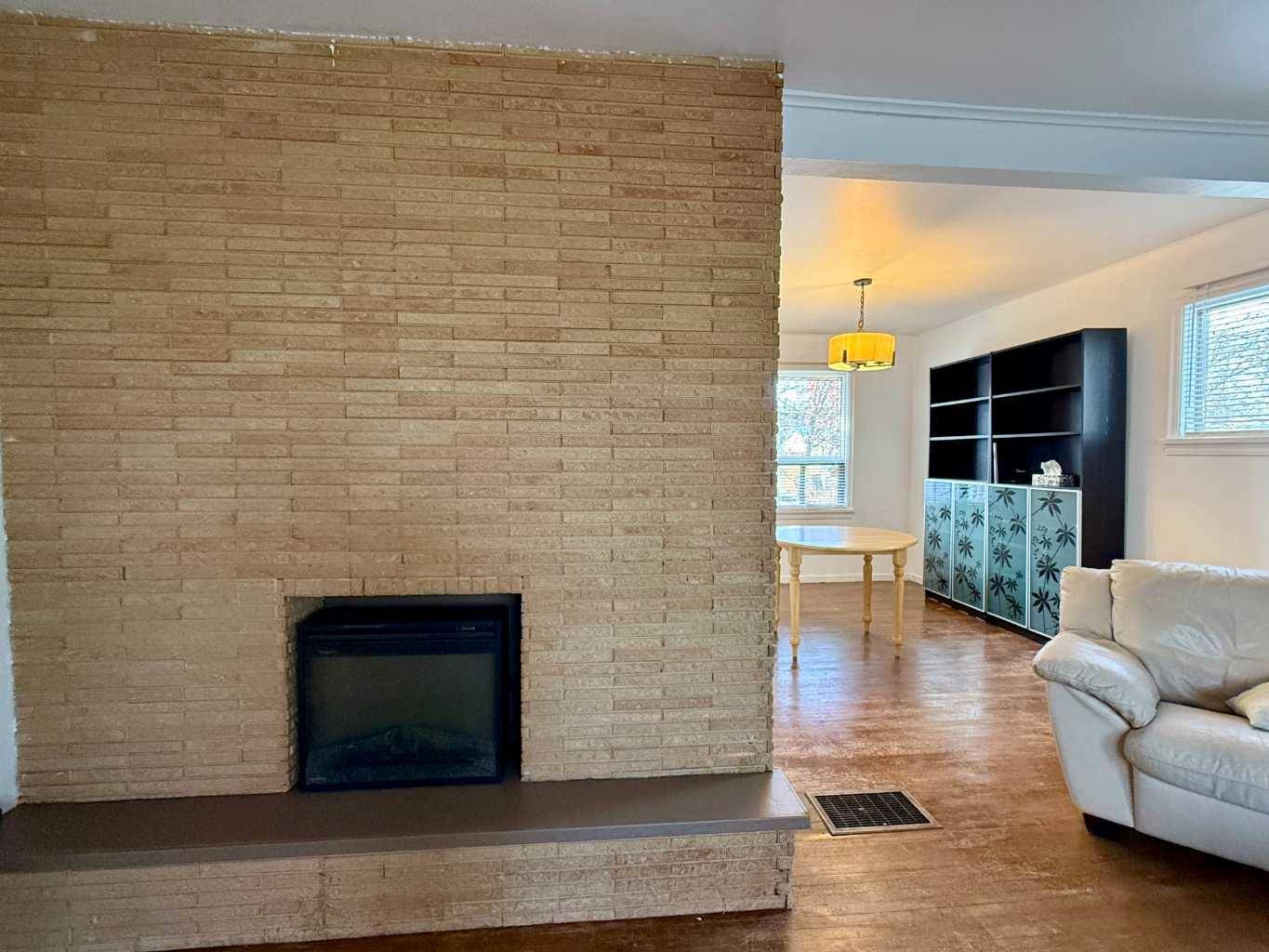 Ponoka, AB T4J 1L6,5416 56 ST