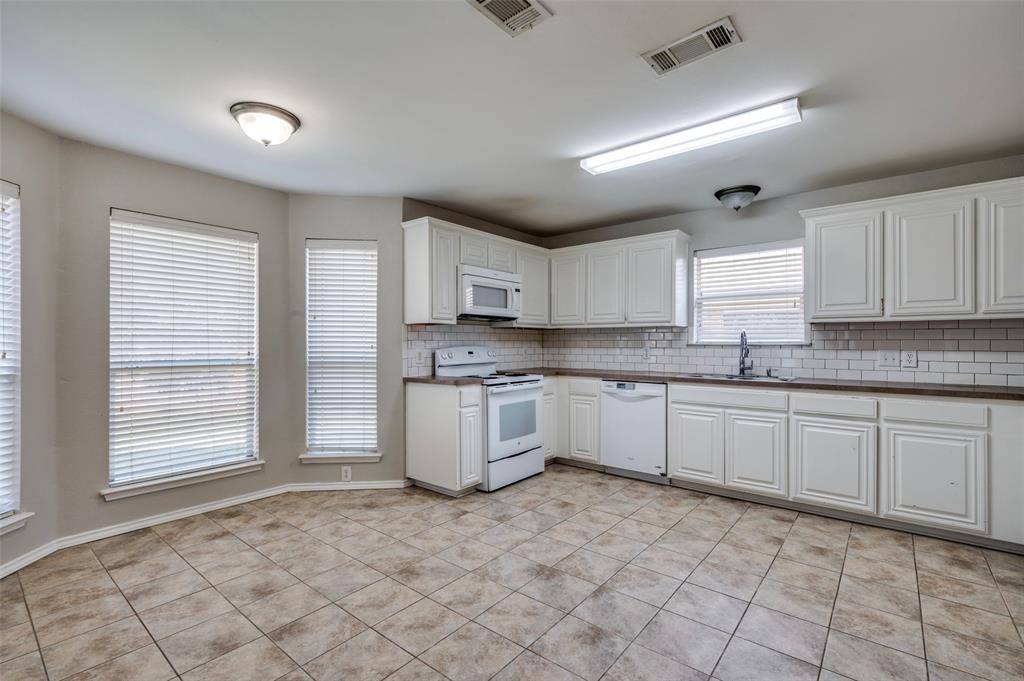 Arlington, TX 76002,315 Mcmurtry Drive