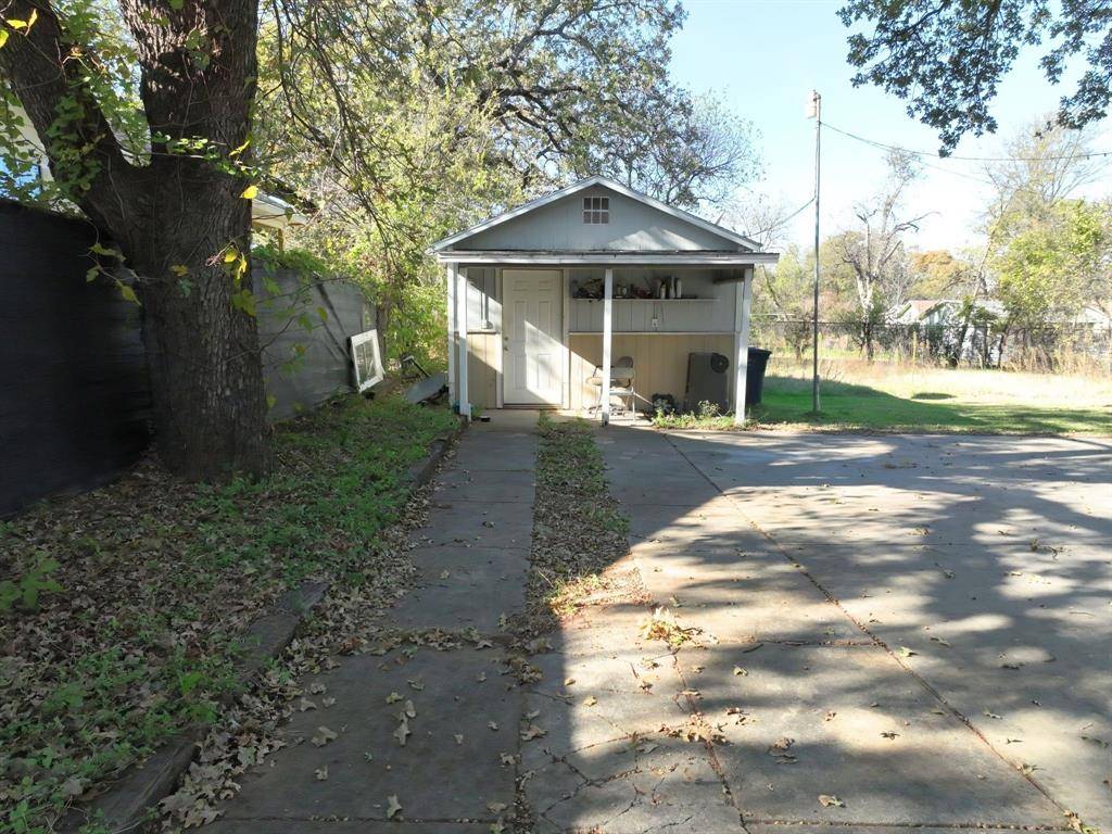 Fort Worth, TX 76105,1812 Arch Street