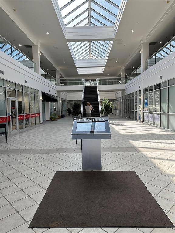 Fort Worth, TX 76116,6115 Camp Bowie Boulevard #C