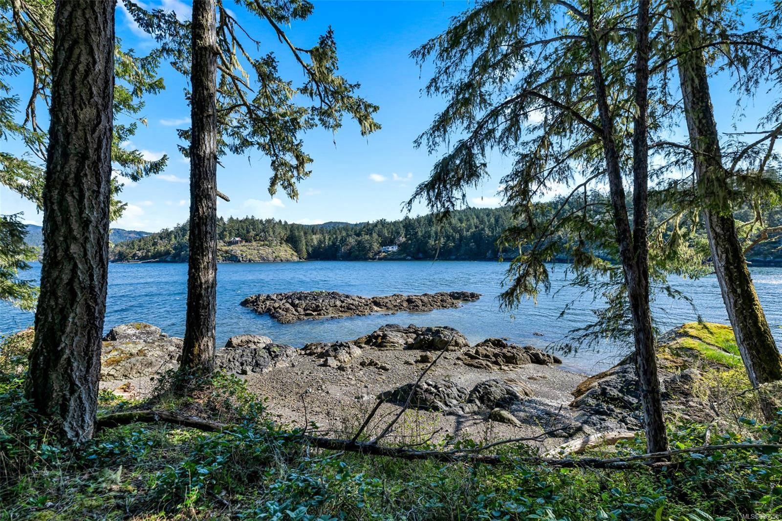 Sooke, BC V9Z 0Z5,998 Gillespie Rd