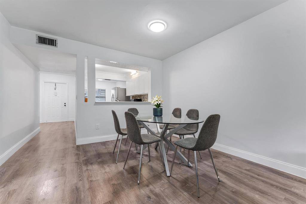 Lake Worth, FL 33467,7843 Willow Spring Drive #612