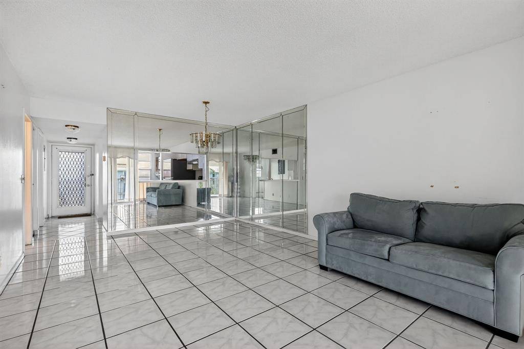 Pembroke Pines, FL 33027,650 SW 124th Ter #404 P