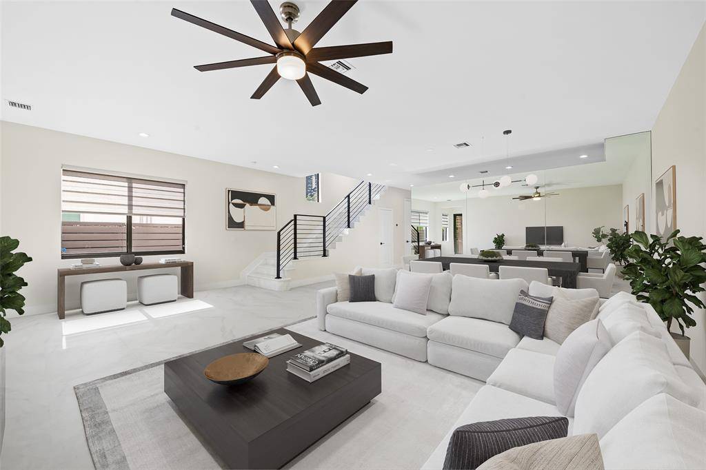 Fort Lauderdale, FL 33304,1215 N Victoria Park Rd