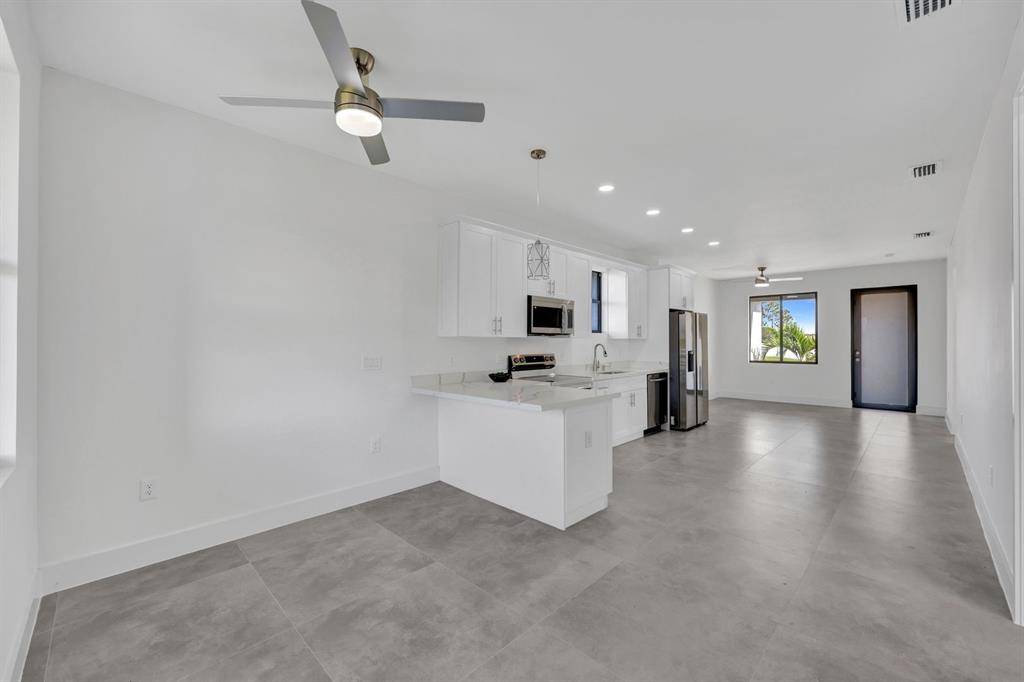 Lehigh Acres, FL 33974,312 Progress Ave