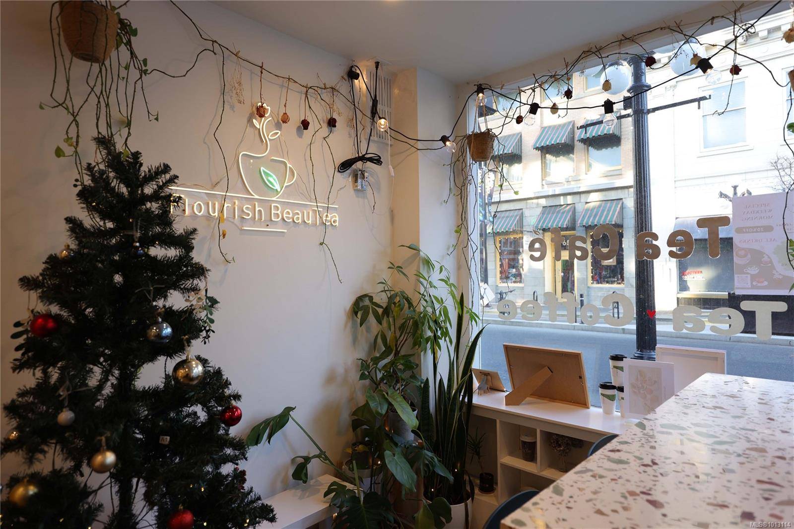 Victoria, BC V8W 1G6,667 Fort St