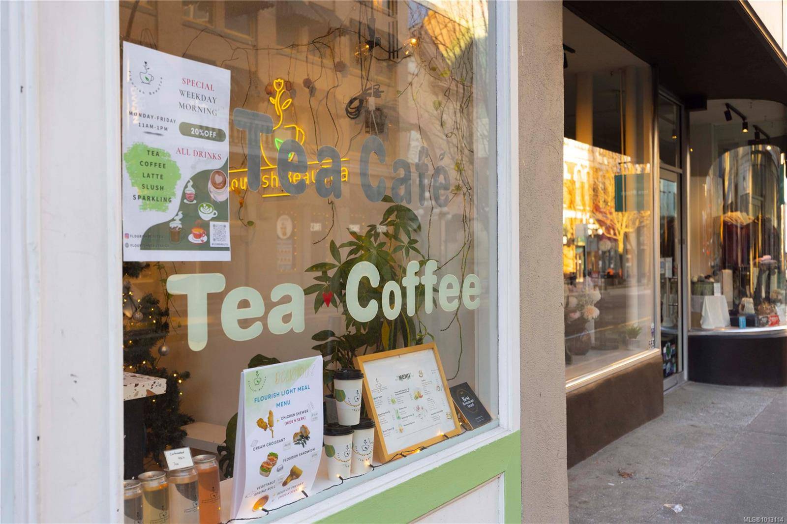 Victoria, BC V8W 1G6,667 Fort St