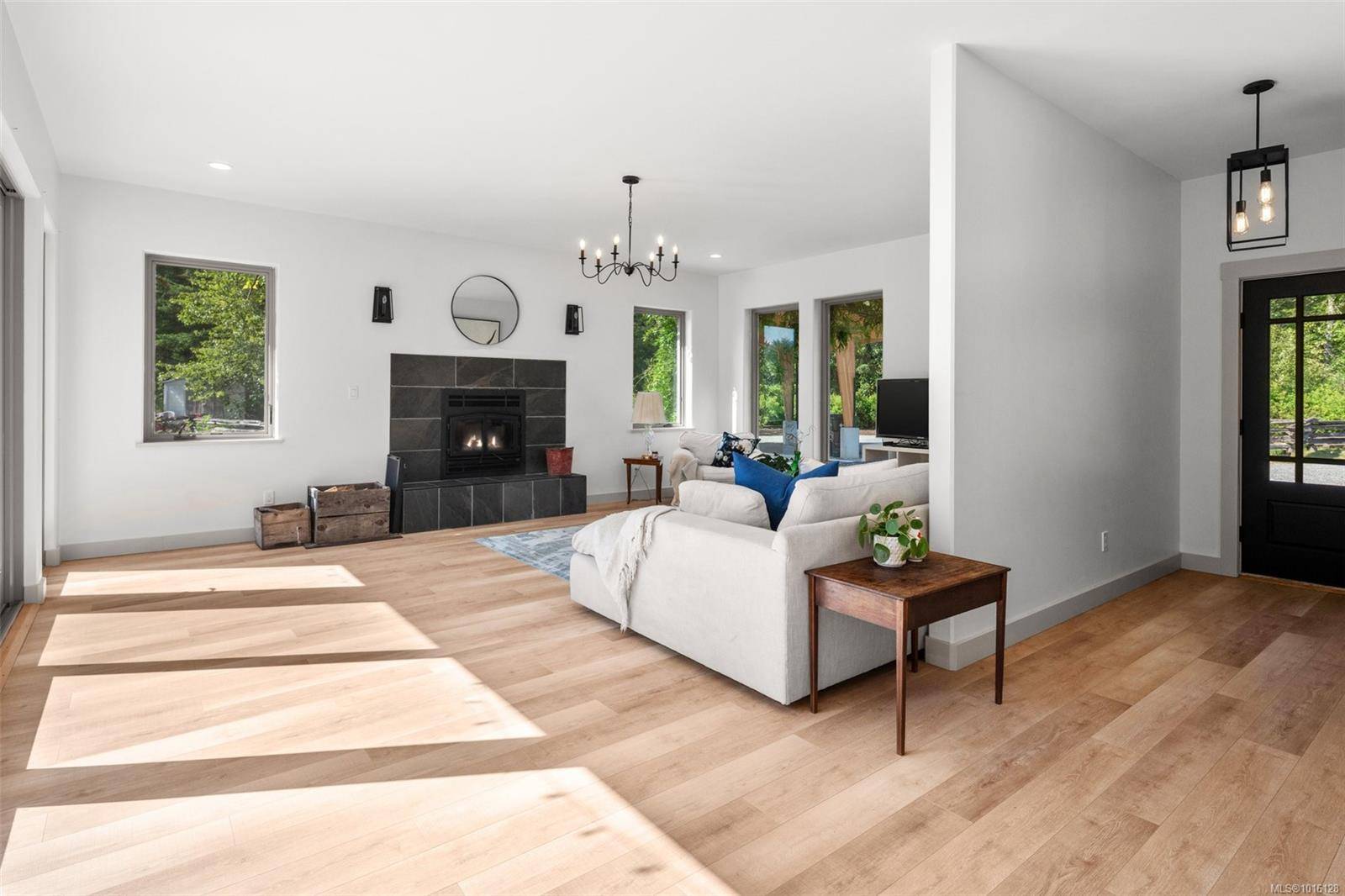 Duncan, BC V9L 6T2,3700 Hankins Rd