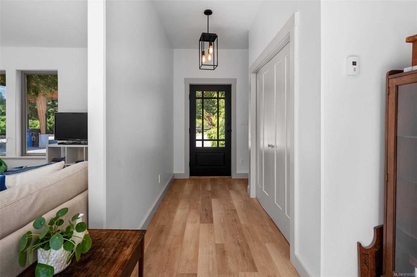 Duncan, BC V9L 6T2,3700 Hankins Rd